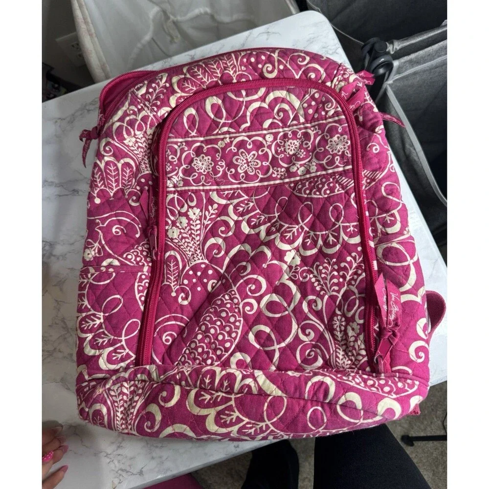 Vera Bradley Pink/White Floral Quilted Zip Backpack w/ Padded Adjustable Straps